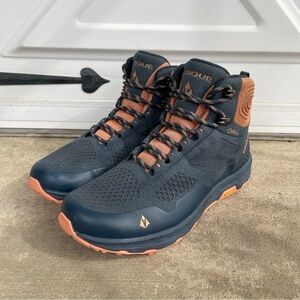 Vasque Womens Size 7M Breeze LT GTX Hiking Boots